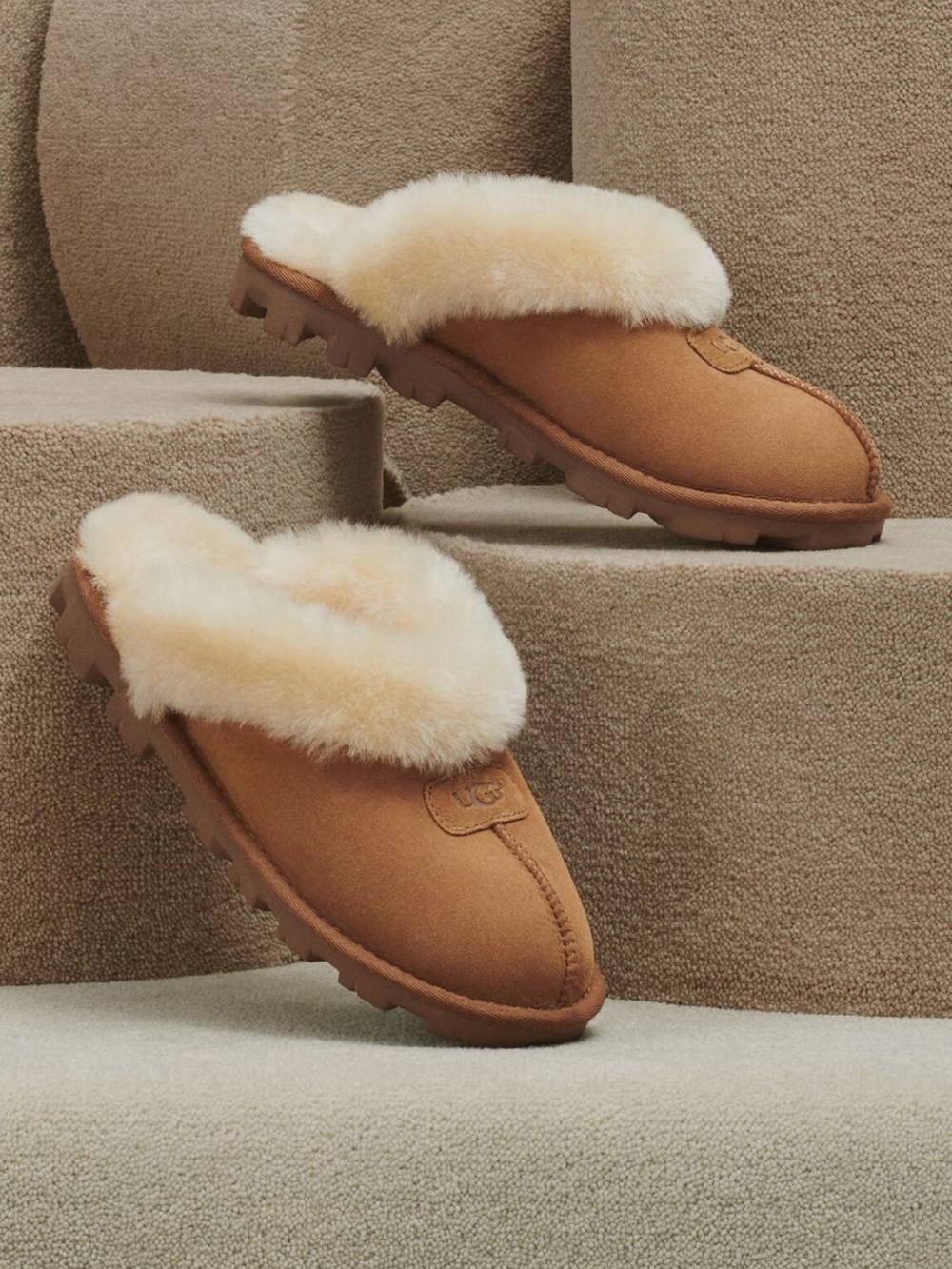 UGG Women's Coquette Genuine Shearling Lines Slipper
